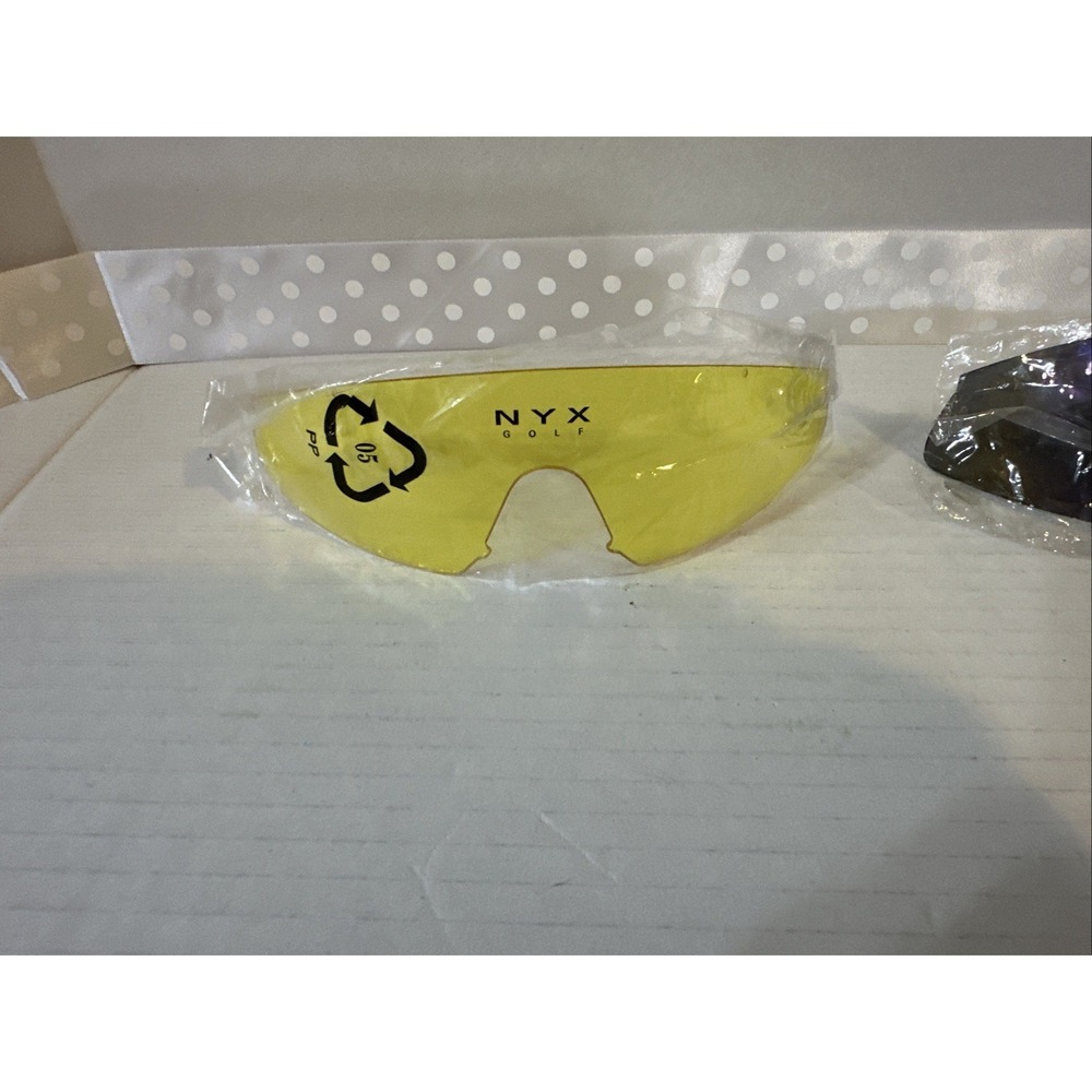 NYX GOLF Sunglasses Kit 2 Lens Interchangeable (xx) - Picture 2 of 15